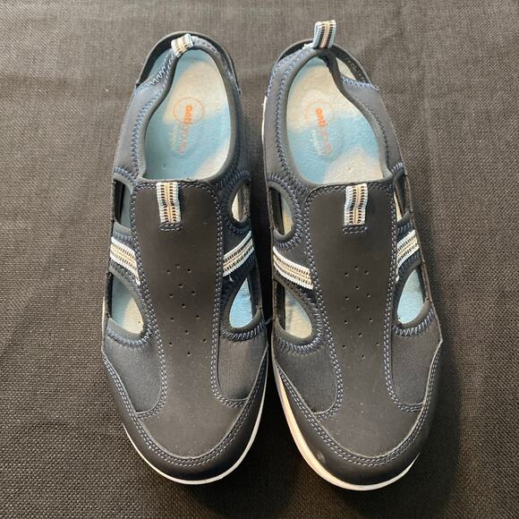 Ladies Sz 10 easy spirit - Picture 1 of 12